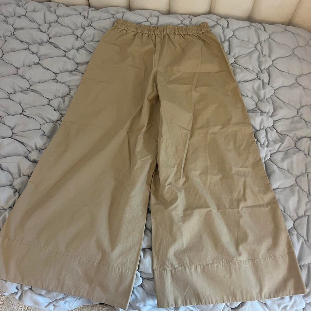 Banana Republic Wide Leg Pull On Cotton Poplin Ankle Pant. - Picture 3 of 3